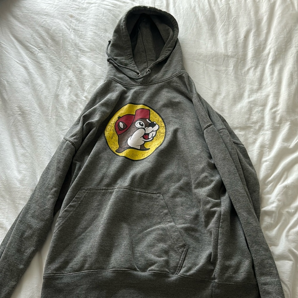 Buccees Sweatshirt!! Size: XL